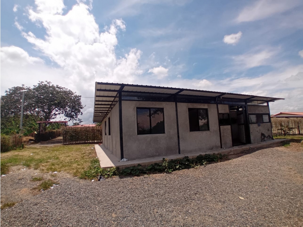VENDO LOTE CAMPESTRE CON DOS CASAS - 1