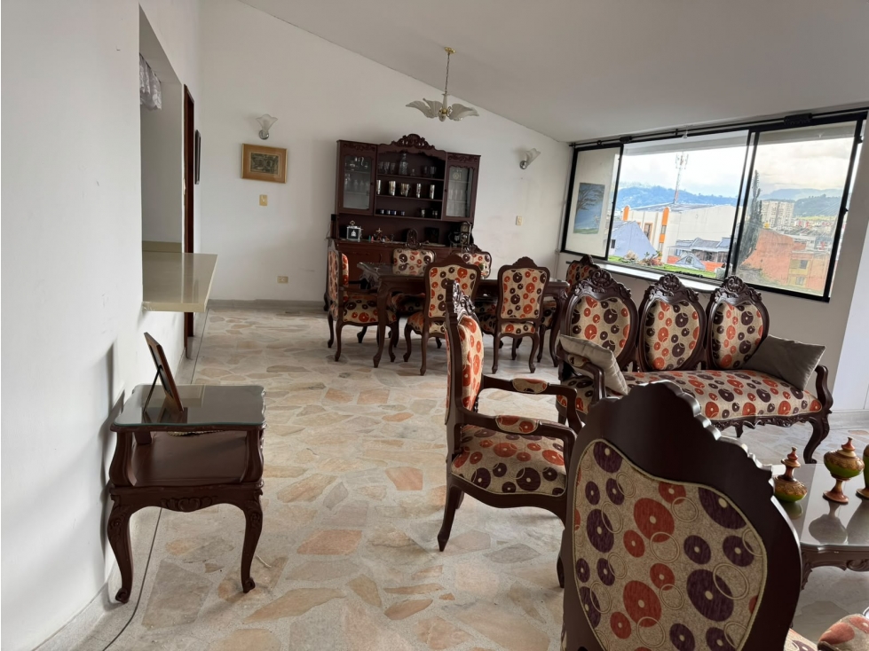 VENDO AMPLIO APARTAMENTO EN EL CENTRO DE PEREIRA