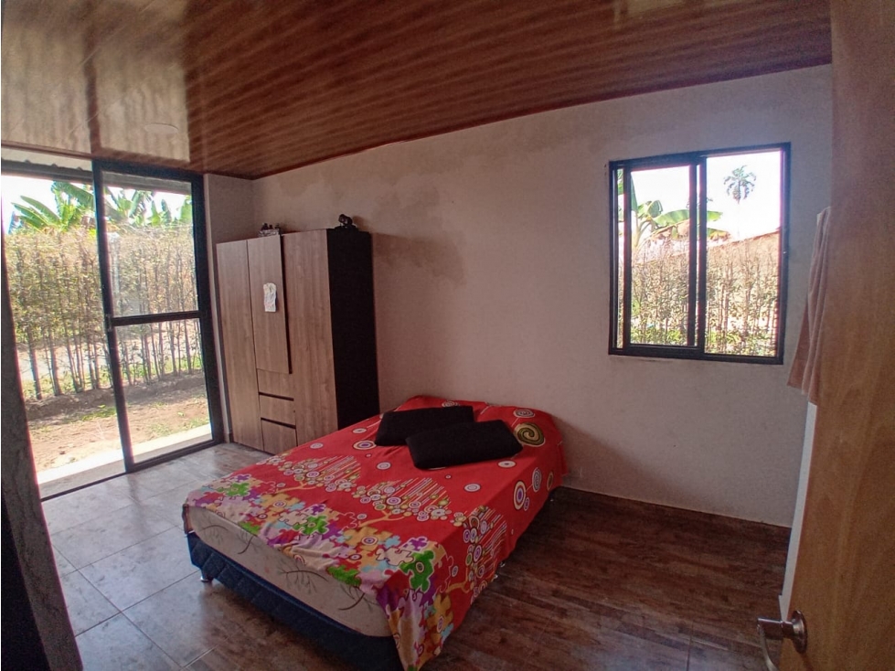 VENDO LOTE CAMPESTRE CON DOS CASAS - 5