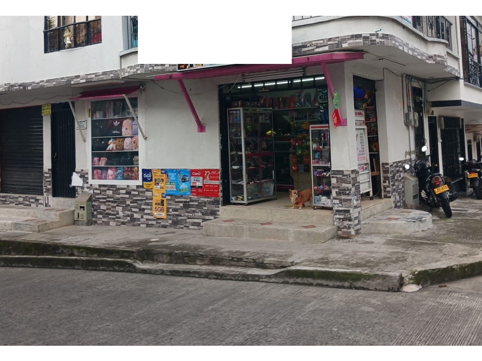 VENDO LOCAL ESQUINERO EN PROPIEDAD HORIZONTAL