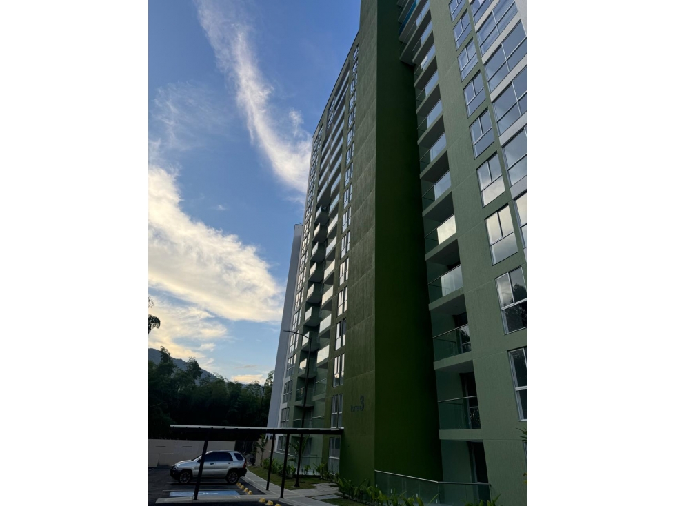 HERMOSO APARTAMENTO PARA ESTRENAR CON PARQUEADERO CUBIERTO Y DEPOSITO — foto 2