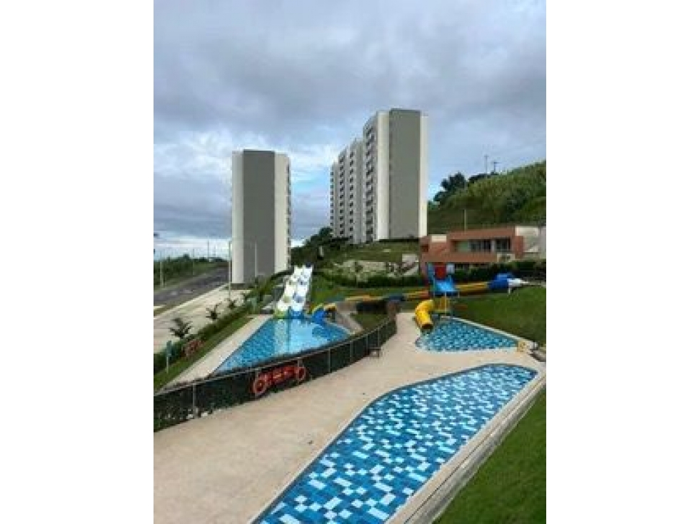 VENDO HERMOSO APARTAMENTO EN UNIDAD RESIDENCIAL DOSQUEBRADAS — foto 3