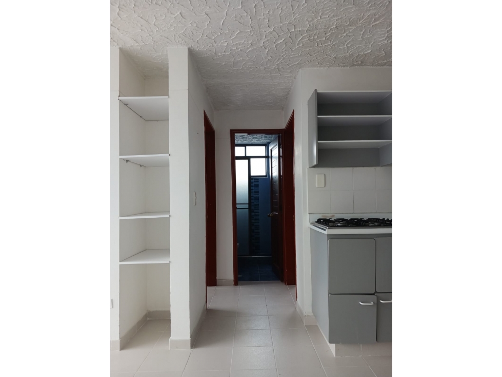 VENDO APARTAMENTO SECTOR EL TERMINAL CON PARQUEADERO CUBIERTO — foto 3