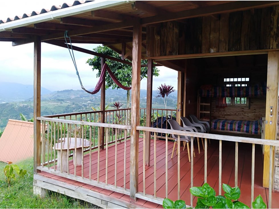 VENDO FINCA DE ALOJAMIENTO EN LA BELLA