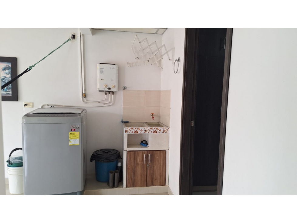 CASA DE 3 PISOS EN EL SECTOR LA MACARENA — foto 5