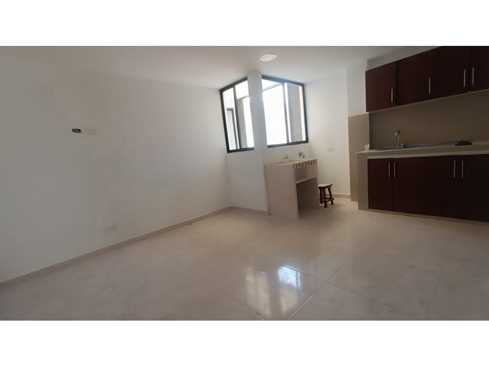RENTO ACOGEDOR APARTAMENTO CERCA AL CENTRO — foto 2