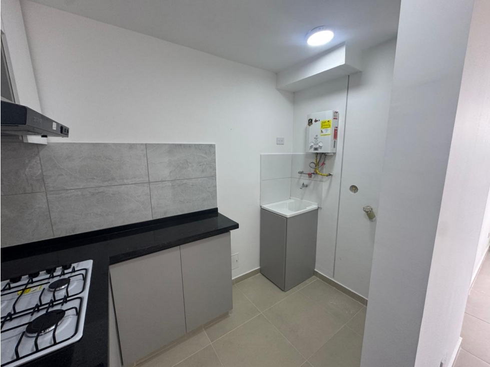 VENDO APARTAMENTO NUEVO CON PARQUEADERO CUBIERTO EN CONDINA — foto 5