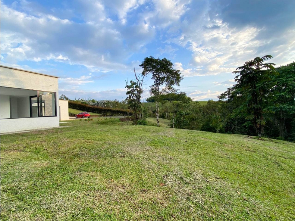 VENDO HERMOSA CASA CAMPESTRE EN EXCLUSIVO CONDOMINIO — foto 5