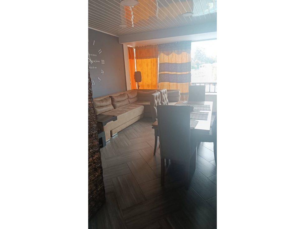VENDO APARTAMENTO PISO 3 EN PROPIEDAD HORIZONTAL BARRIO JAPON — foto 2