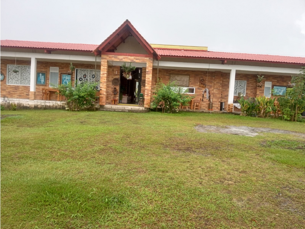 Venta de casa campestre en Combia sobre carretera