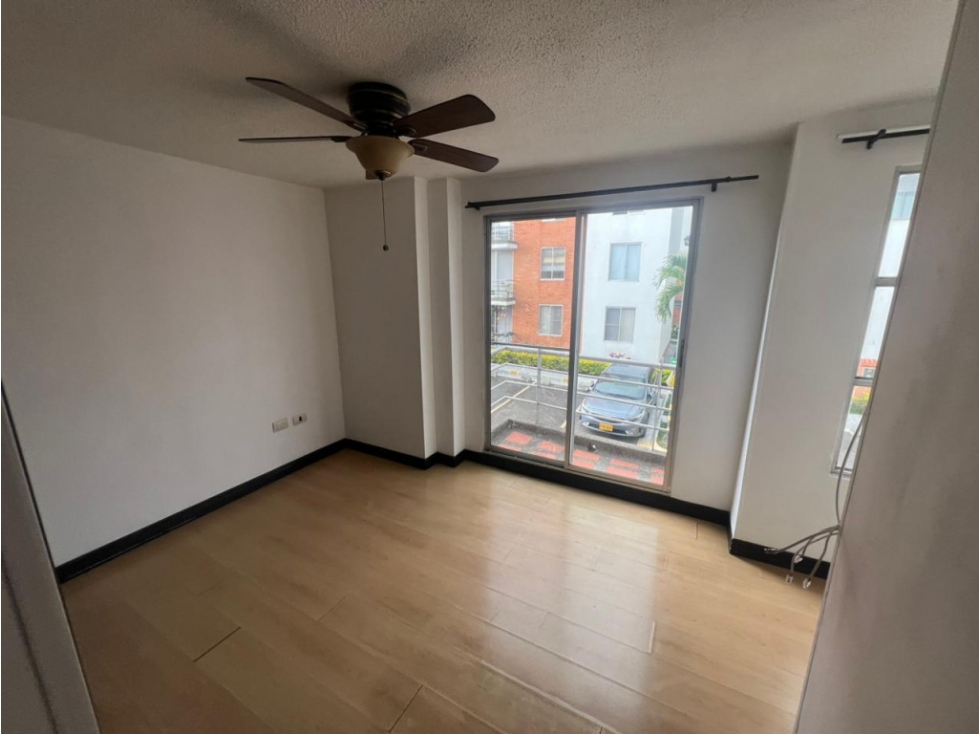 VENDO AMPLIA CASA EN CONJUNTO CERRADO EN BELMONTE — foto 6