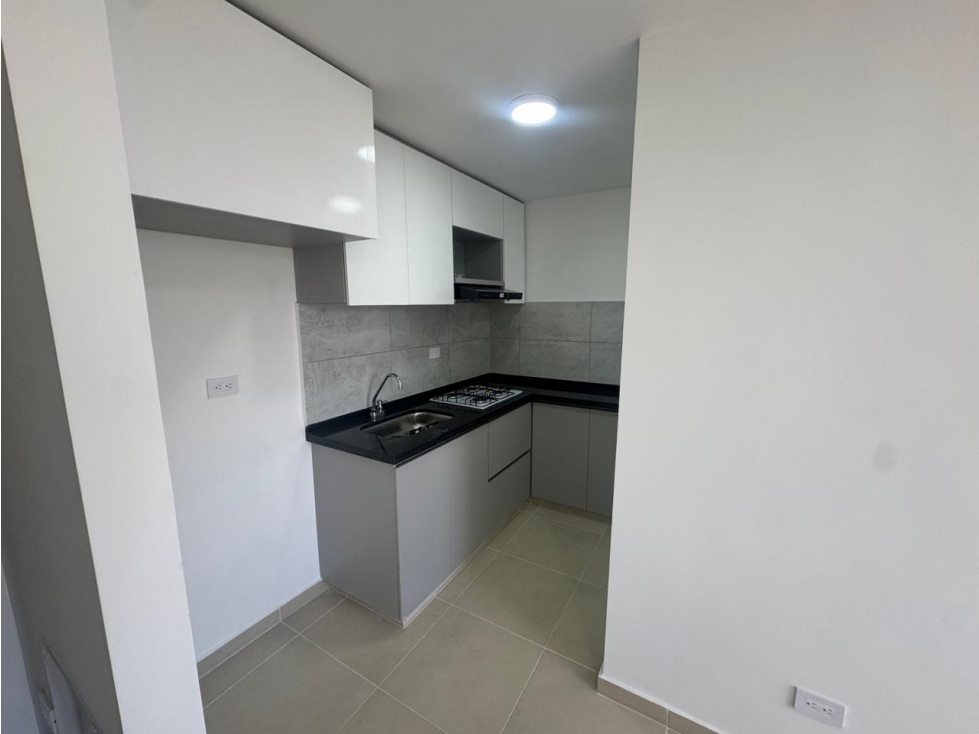 VENDO APARTAMENTO NUEVO CON PARQUEADERO CUBIERTO EN CONDINA — foto 3