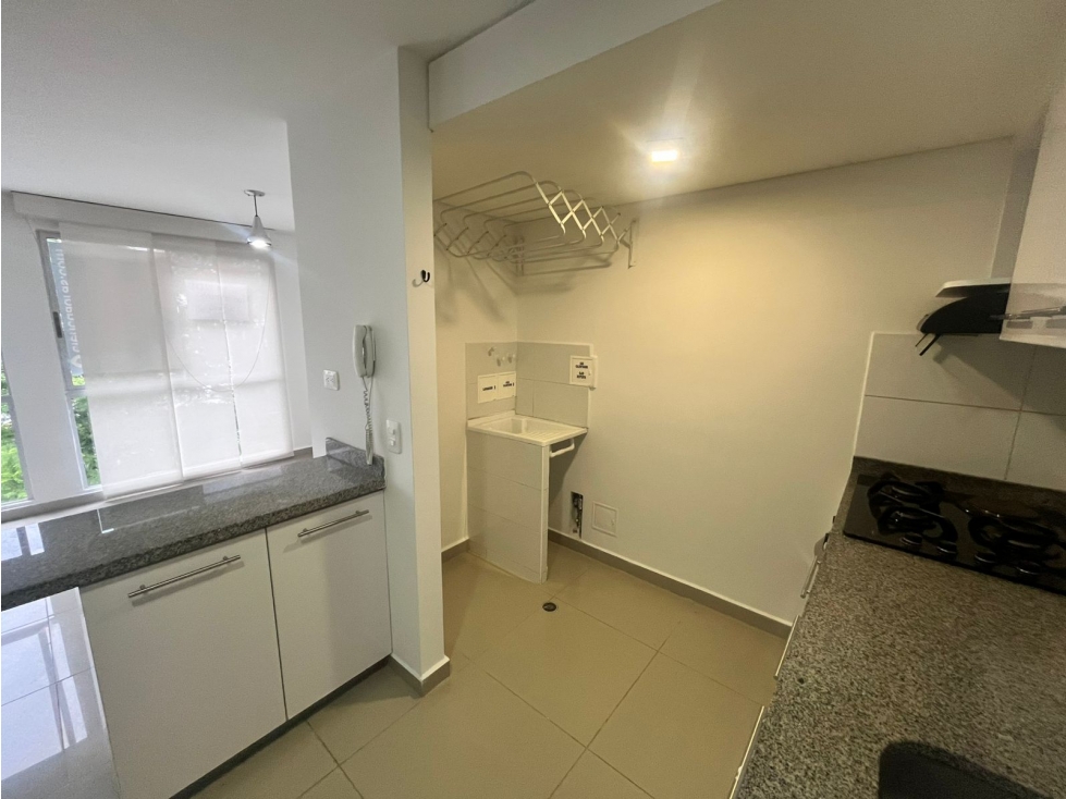 VENDO APARTAMENTO CON PARQUEADERO CUBIERTO SECTOR VILLA OLIMPICA — foto 3