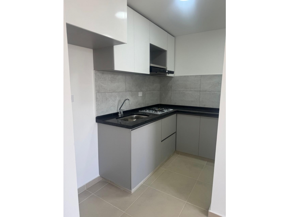 VENDO APARTAMENTO NUEVO CON PARQUEADERO CUBIERTO EN CONDINA — foto 2