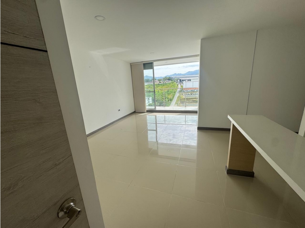 VENDO AMPLIO APARTAMENTO CON BODEGA Y CUARTO UTIL SECTOR BELMONTE — foto 2