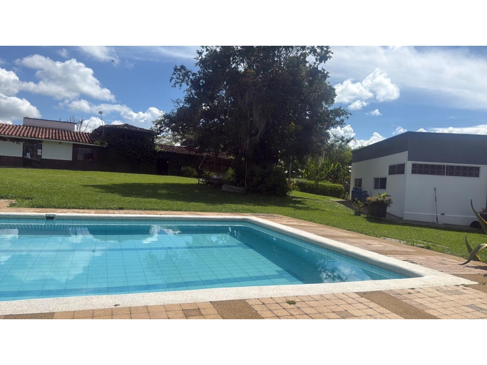 VENDO FINCA DE 12.800MTS CONSTRUCCION DE 2 CASAS CON PISCINA — foto 3