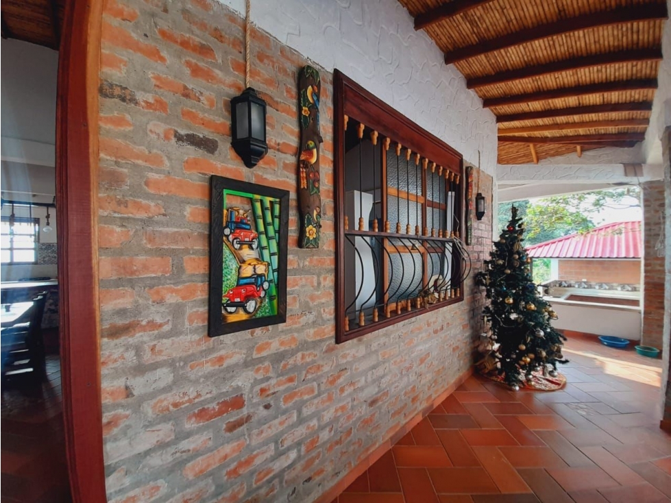 VENDO CASA CAMPESTRE CERCA AL COLEGIO ANGLO AMERICANO — foto 2