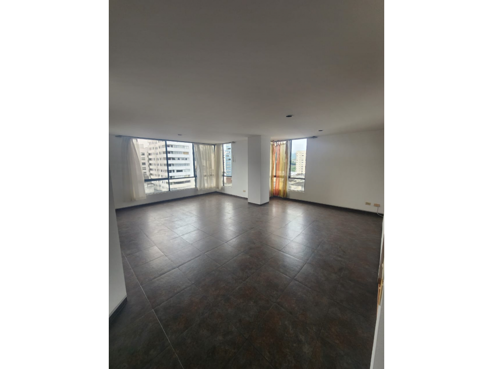 AMPLIO APARTAMENTO EN EL CENTRO DE PEREIRA HERMOSA VISTA 360 — foto 2