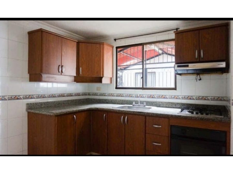 SE VENDE CASA EN CONJUNTO CERRADO SECTOR LA AVENIDA SUR — foto 5