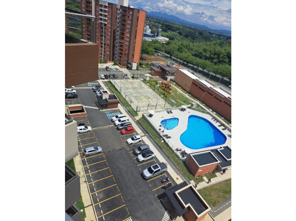 SE VENDE APARTAMENTO EN SECTOR DE LA AVENIDAD SUR