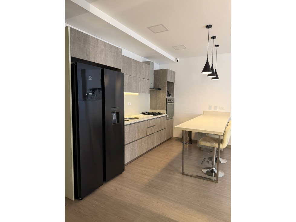 Vendo hermoso apartamento con dos parqueaderos y cuarto útil — foto 5