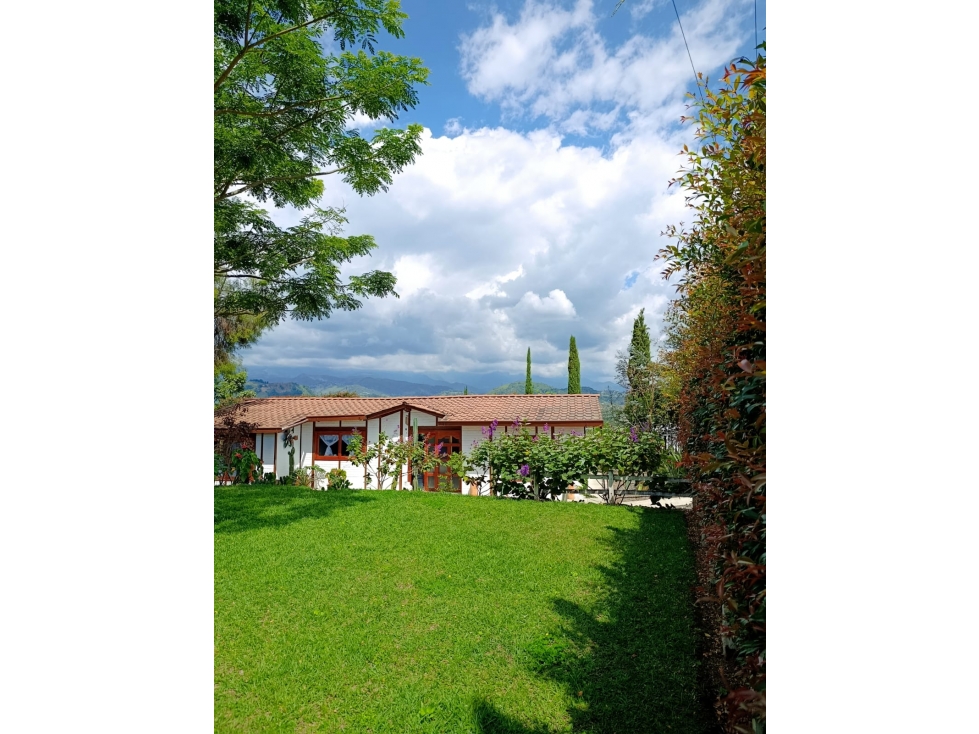 Vendo hermosa casa campestre en Santa Rosa de Cabal