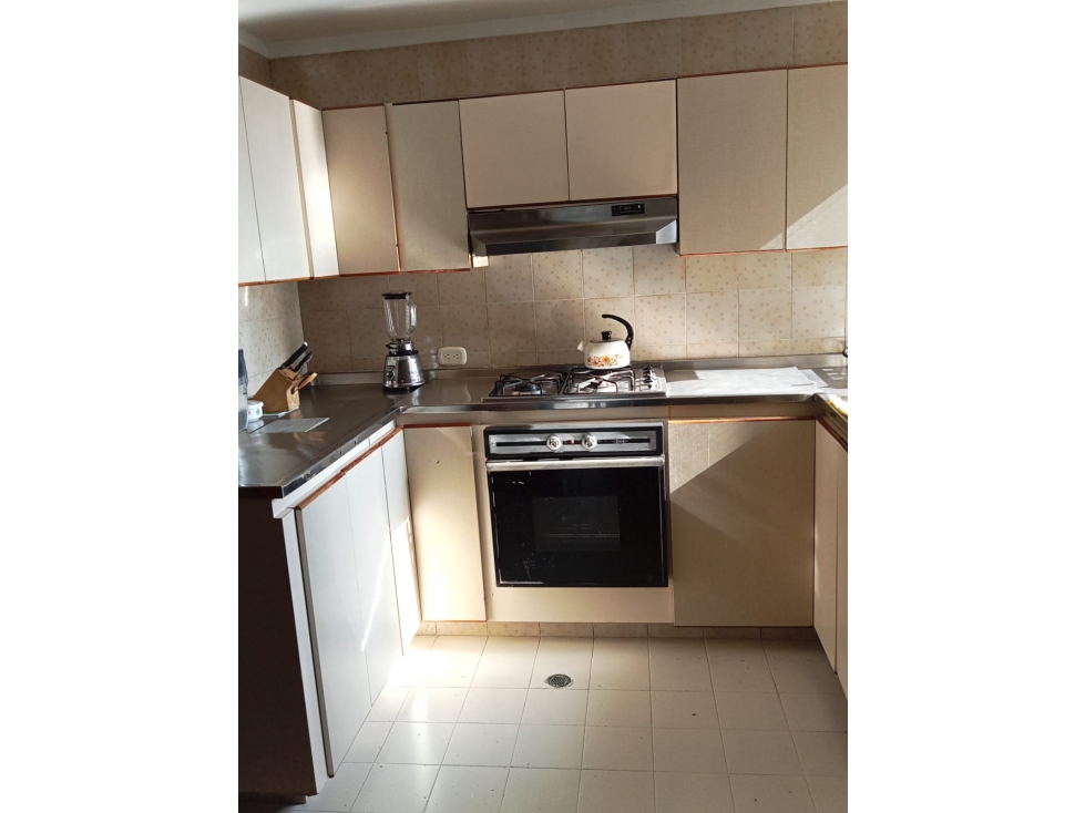 VENDO AMPLIO APARTAMENTO 2 PARQUEADEROS EN EL CENTRO DE PEREIRA — foto 5