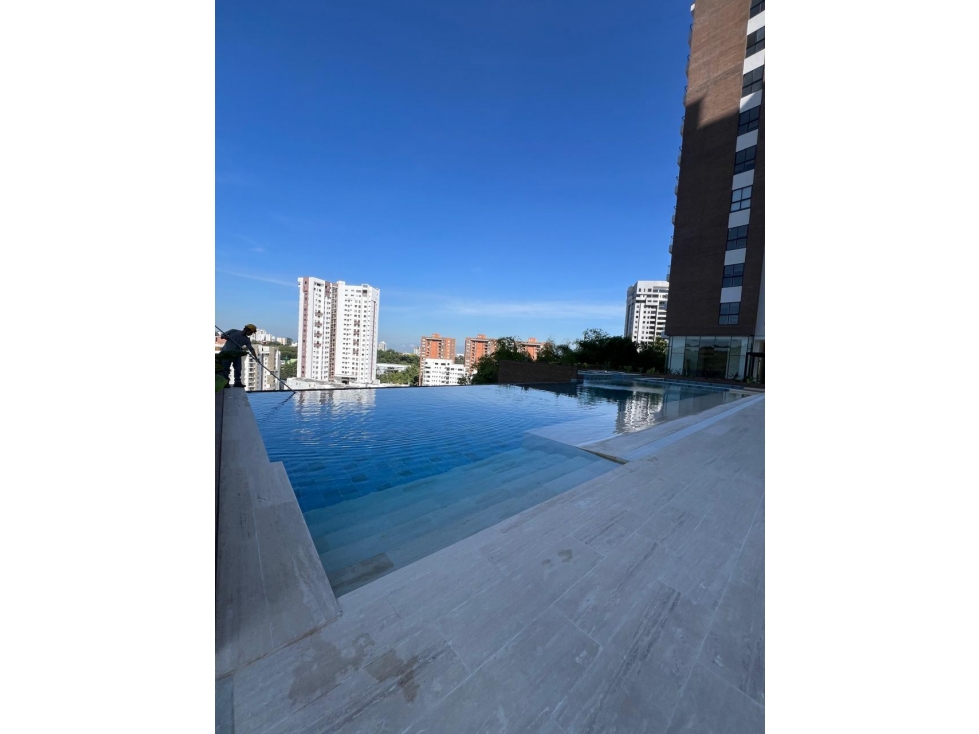 VENDO APARTAMENTO EN PINARES HERMOSA VISTA