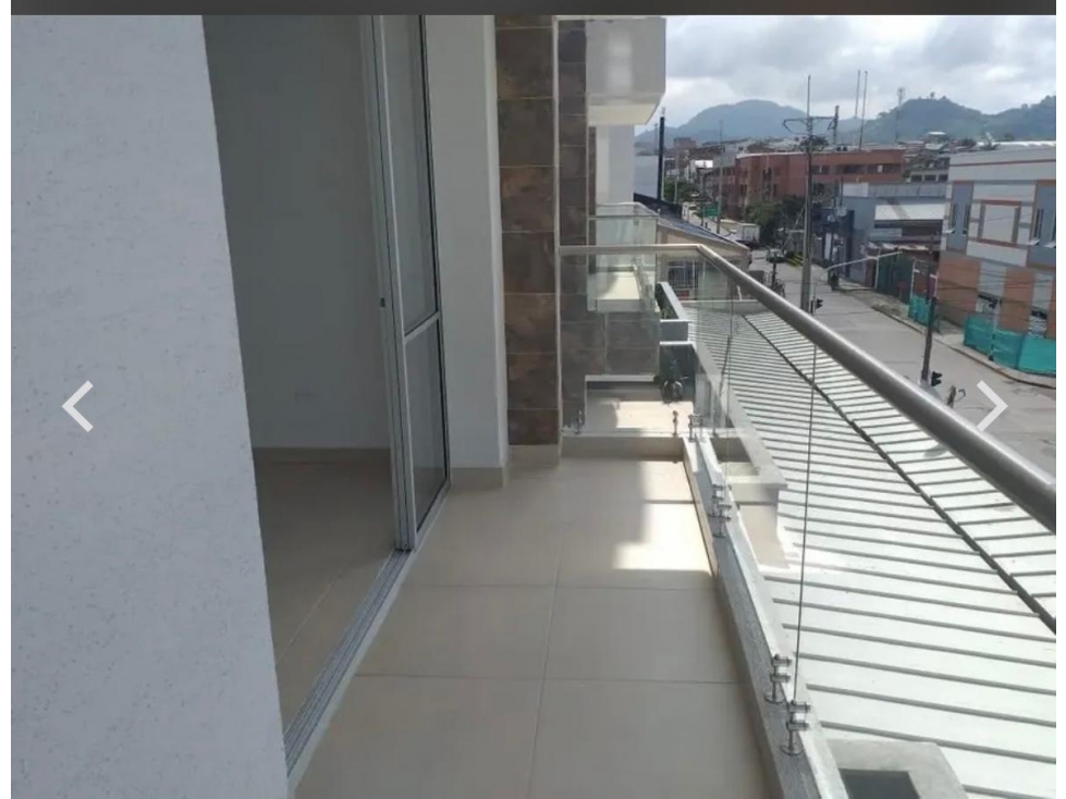 VENDO APARTAMENTO CON PARQUEADERO CUBIERTO Y CUARTO UTIL — foto 2