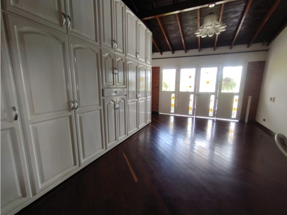 VENDO ESPECTACULAR CASA CAMPESTRE EN COMBIA - 2
