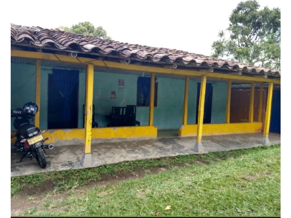 VENDO FINCA DE CULTIVO EN MARSELLA - 3