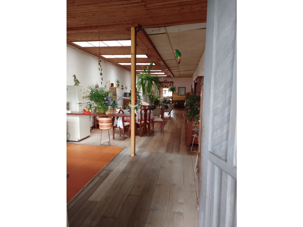 Se vende casa Lote Antigua en el centro de Santa rosa - 3