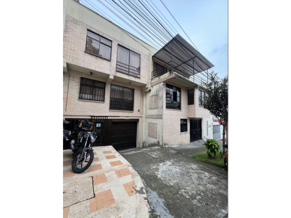 APARTAMENTO EN VENTA EN UN PRIMER PISO EN EL CENTRO