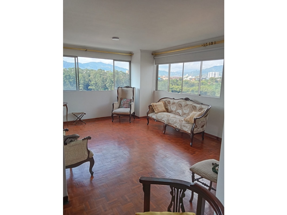 VENDO AMPLIO APARTAMENTO 2 PARQUEADEROS EN EL CENTRO DE PEREIRA
