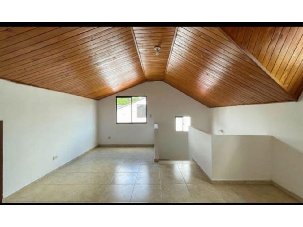 SE VENDE CASA EN CONJUNTO CERRADO SECTOR LA AVENIDA SUR — foto 2