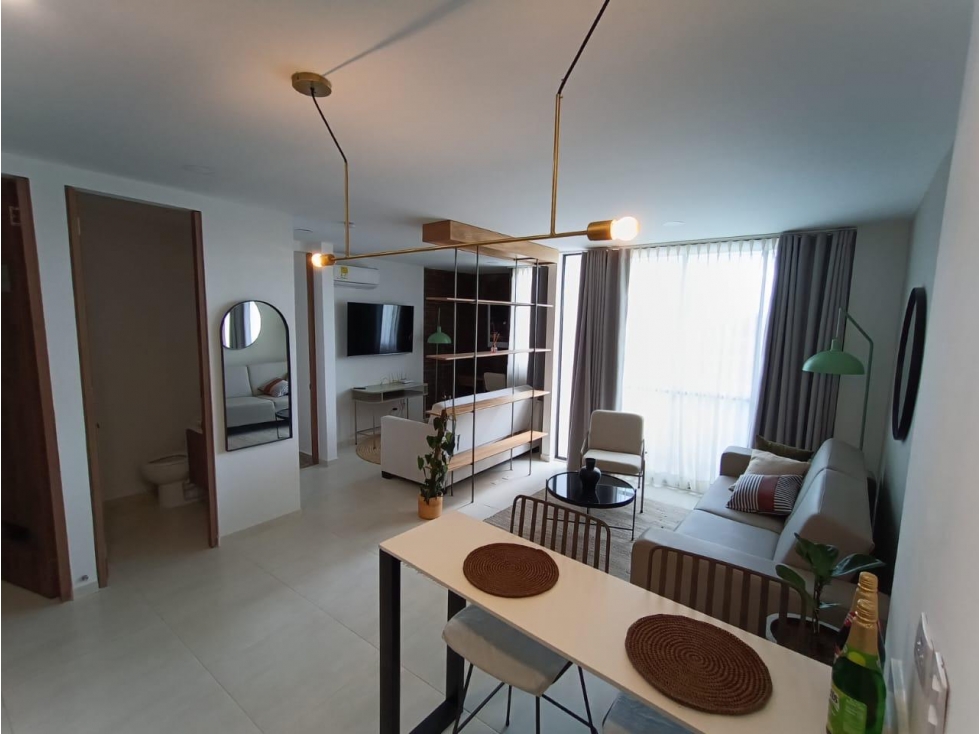 Vendo hermoso apartasuit en Cerritos