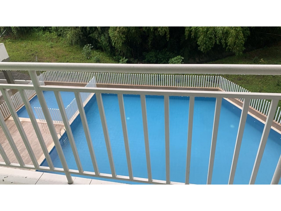VENDO APARTAMENTO CON PARQUEADERO EN DOSQUEBRADAS RISARALDA — foto 2