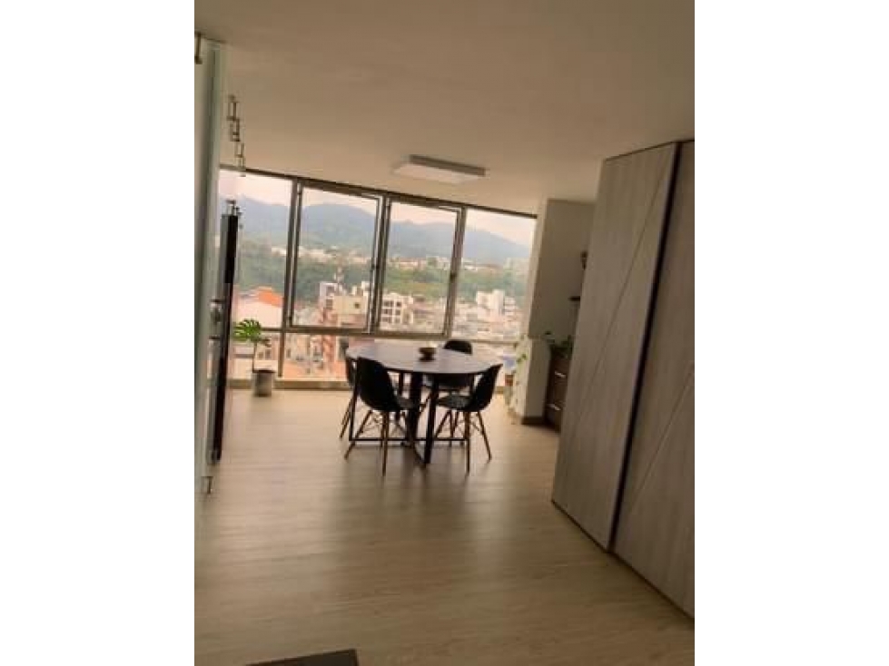 VENDO OFICINA CON PARQUEADERO EN EL CENTRO DE PEREIRA — foto 4