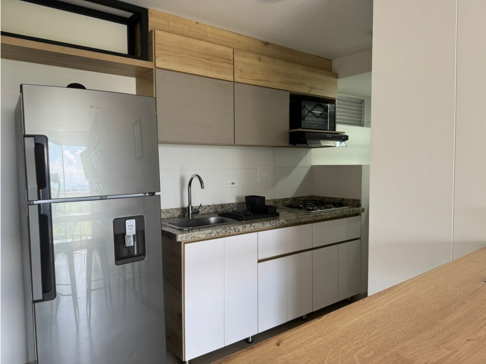 VENDO HERMOSO APARTAMENTO EN LA AV SUR PARQUEADERO CUBIERTO — foto 6