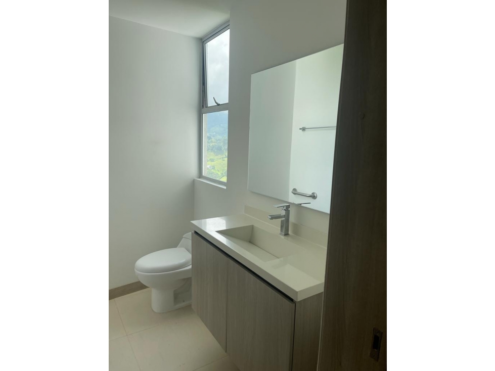 Se VENDE apartamento en la Av. Centenario — foto 6