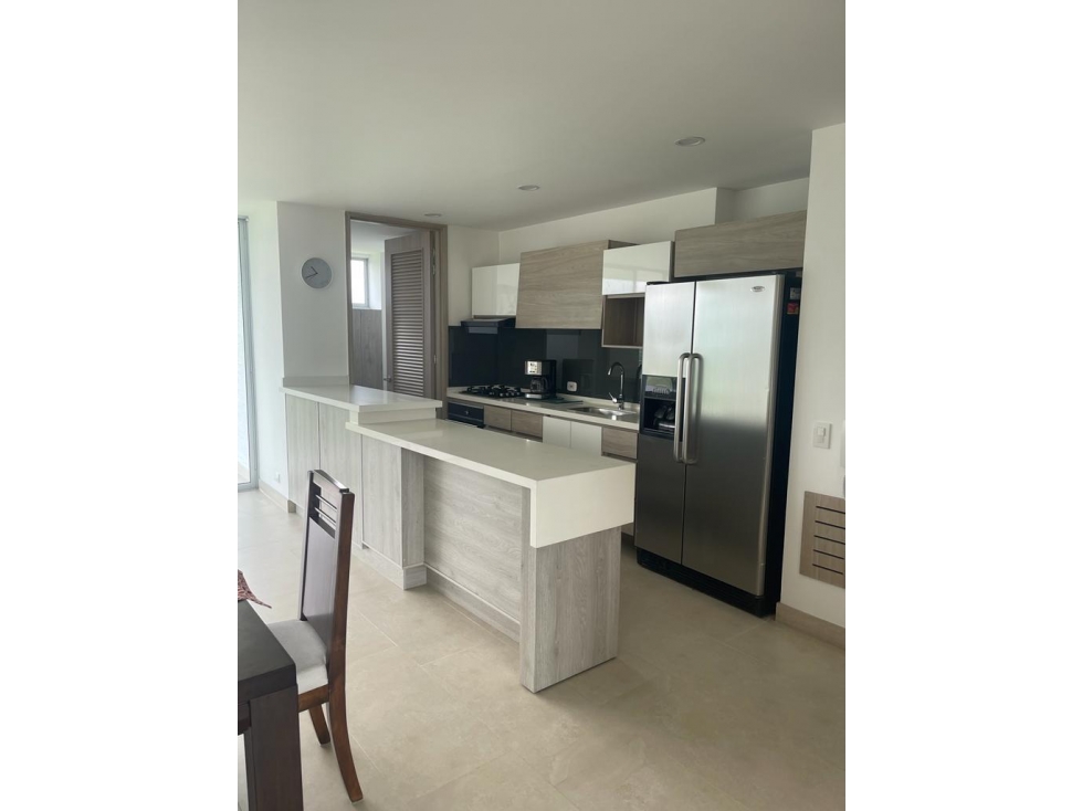 Se VENDE apartamento en la Av. Centenario
