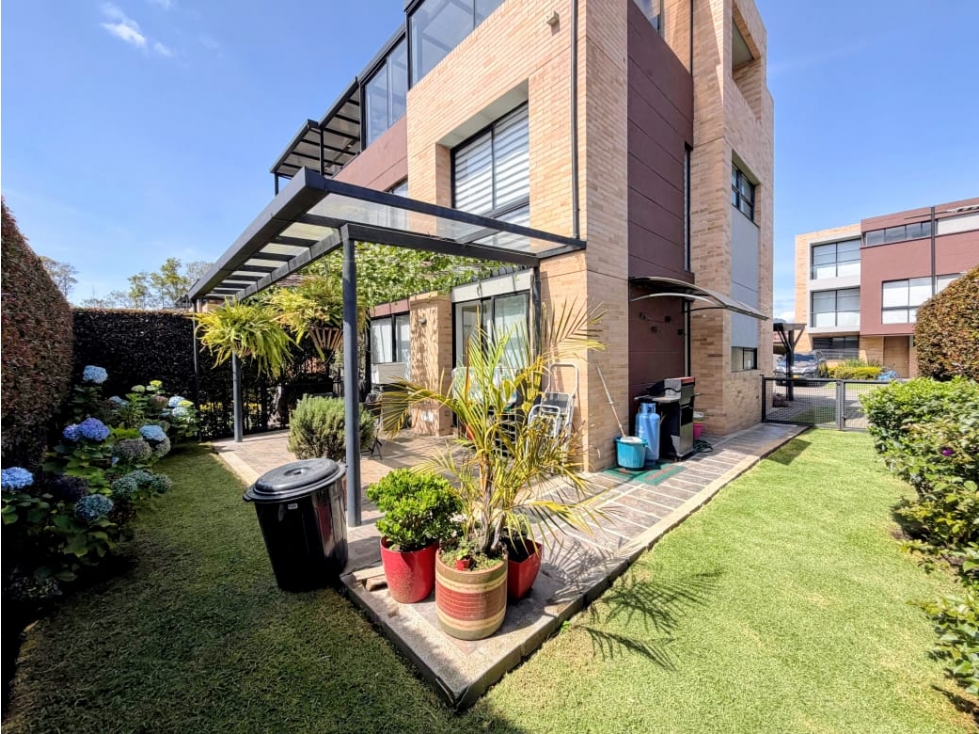 Casa en venta Cajicá Conjunto con clubhouse