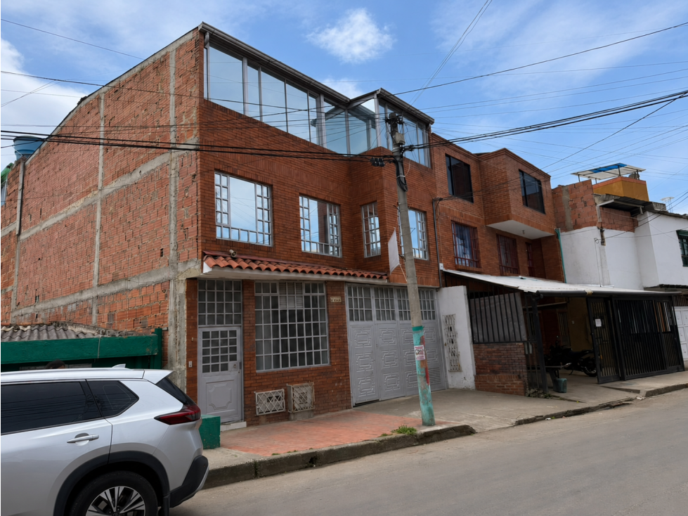 Casa Bodega en arriendo Chia - 1