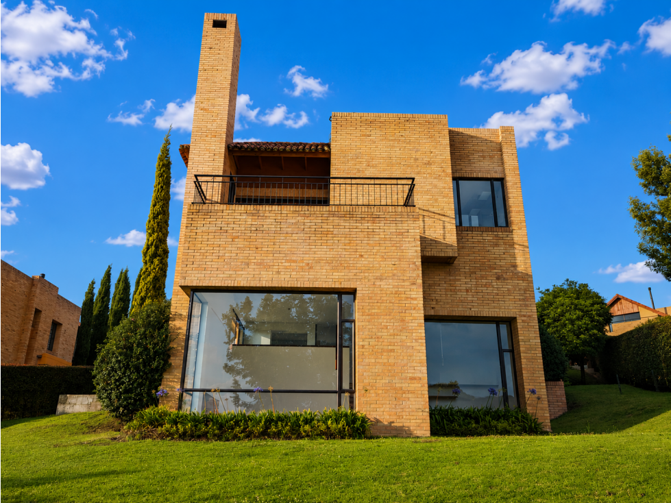 Casa en arriendo o venta Chia Encenillos de Sindamanoy