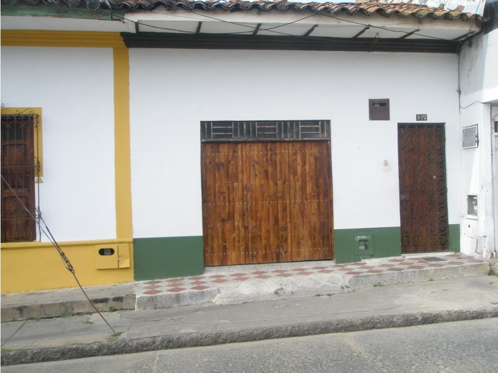 CASA EN VENTA EN SAN CAYETANO