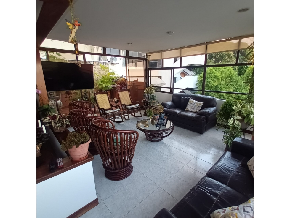 Venta apartamento en cristales oeste de Cali