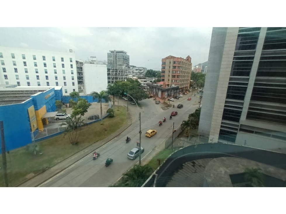 VENTA DE OFICINA Y CONSULTORIOS CHIPICHAPE CALI - 3