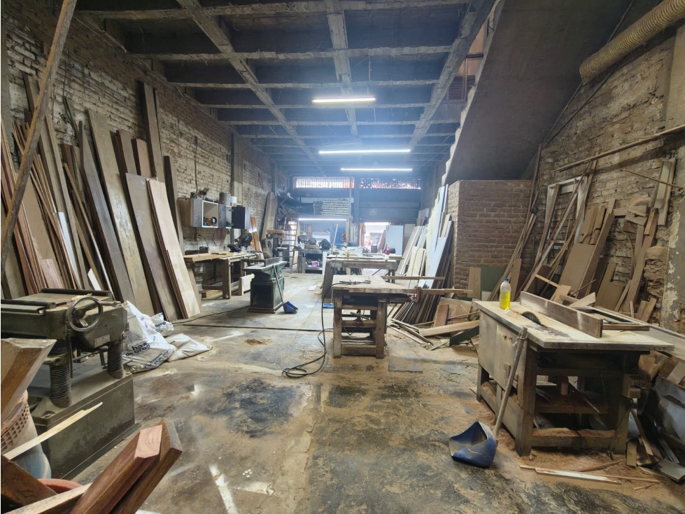 ALQUILER DE BODEGA DE 2 NIVELES SECTOR METROPOLITANO DEL NORTE — foto 3