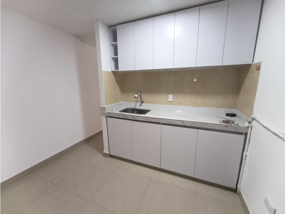 VENTA DE CASA 3 NIVELES SECTOR BRISAS DE LOS ALAMOS — foto 4