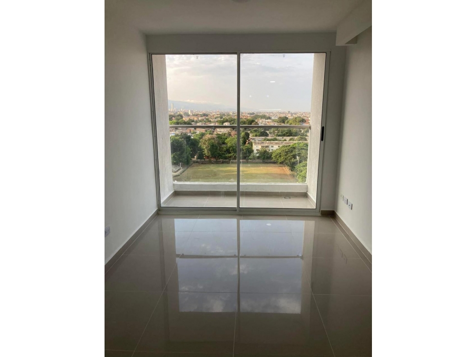 ALQUILER DE APARTAMENTO SECTOR LA SELVA — foto 2